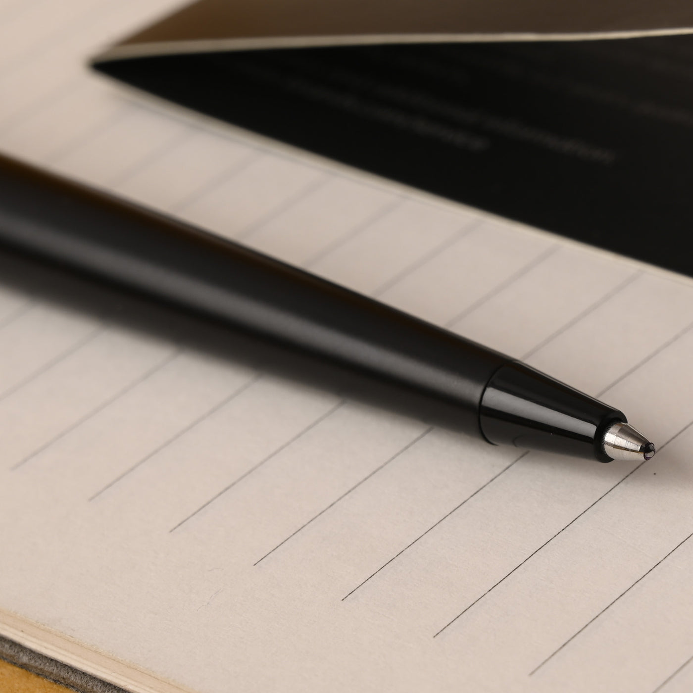 Hugo Boss Ribbon Matrix Ball Pen - Black & Yellow PVD 6