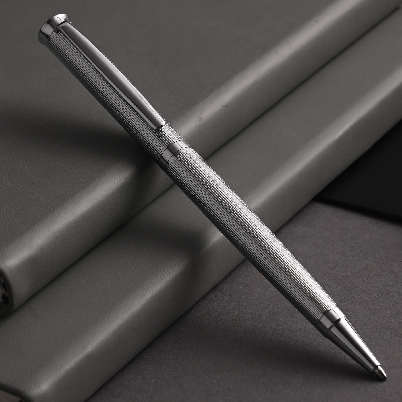Hugo Boss Sophisticated Ball Pen - Chrome Diamond CT