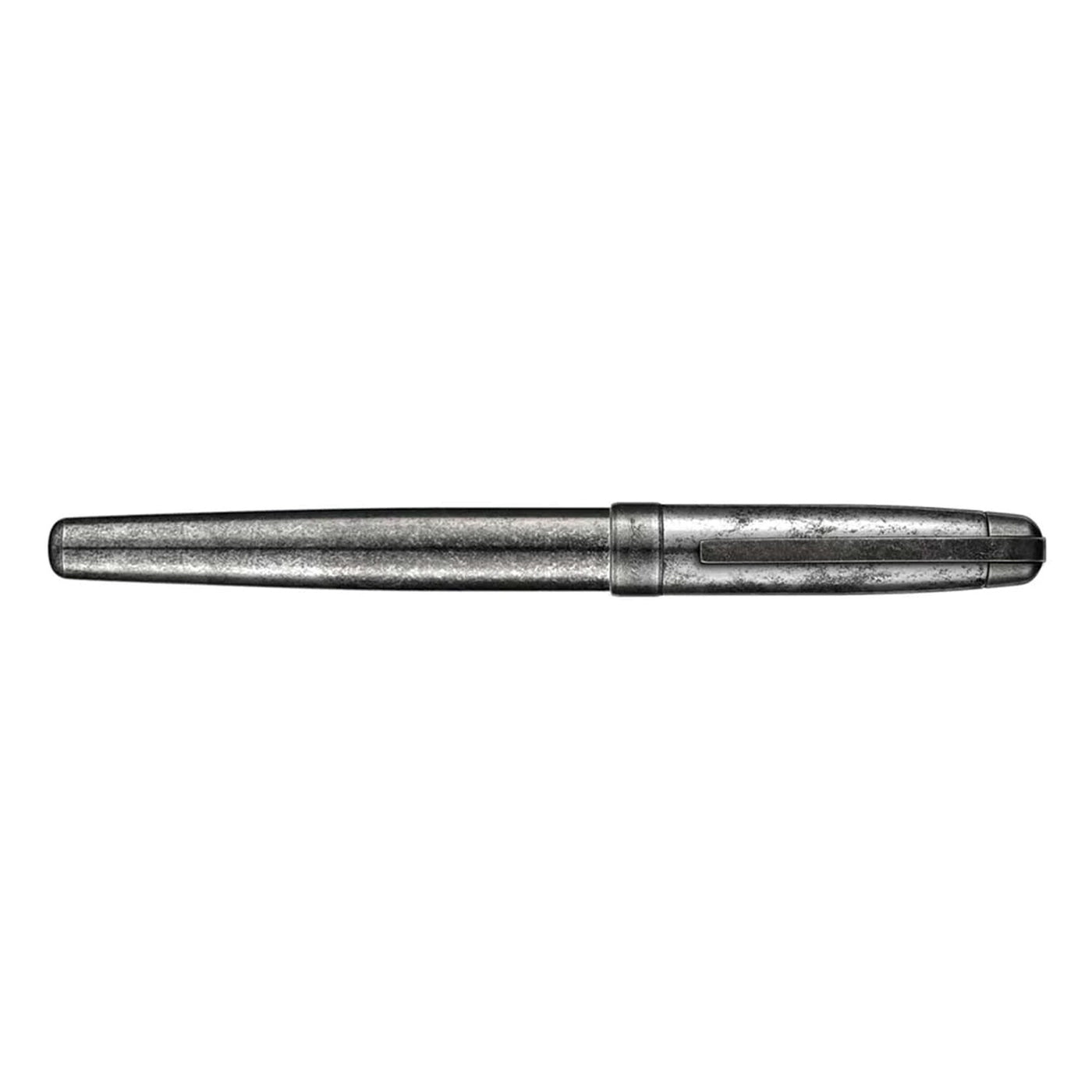 Laban Antique Fountain Pen - Gunmetal 5