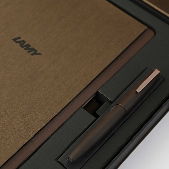 限定モデル limitedEdition LAMY2000 ブラウン LAMY2000・ブラウン 限定万年筆＊お祝いのギフトに🎁 | 高級