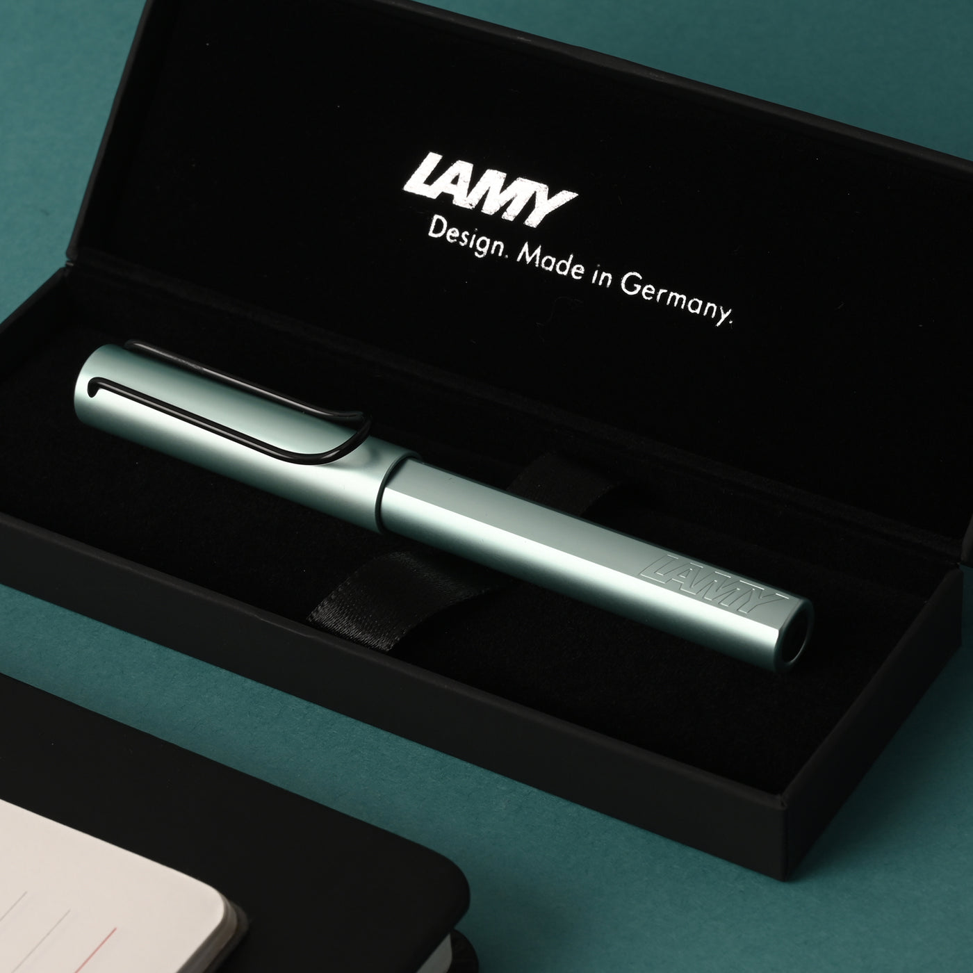 Lamy AL-Star Fountain Pen - Mint (Special Edition) 13