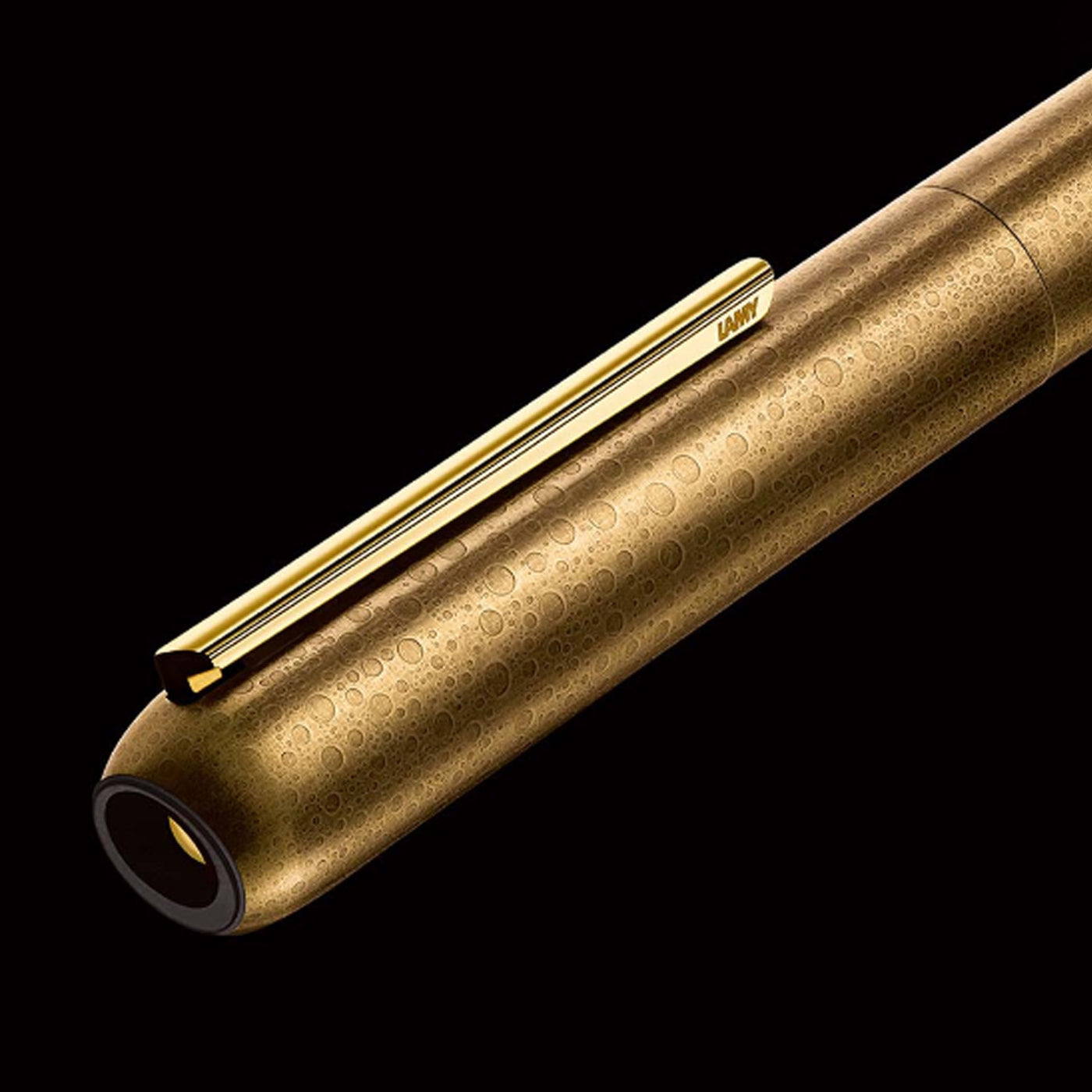 Lamy Dialog Urushi Limited Edition Fountain Pen - Ray Gold 4