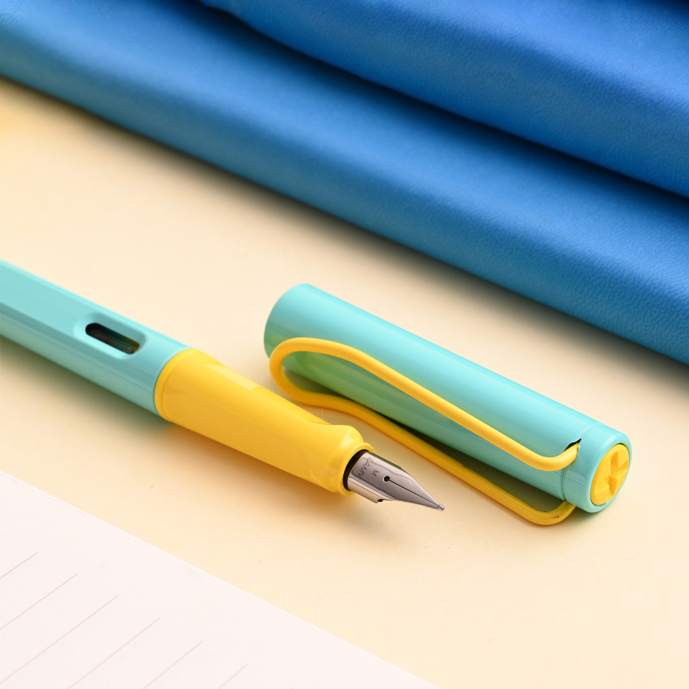 Lamy Safari Fountain Pen - Pina Colada (Special Edition) 9