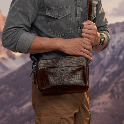 Lapis Bard Mandeville Crossbody Bag - Dark Brown