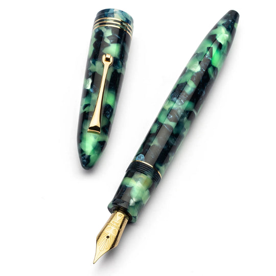Leonardo Furore Fiordo Di Furore Fountain Pen - Green & Black GT