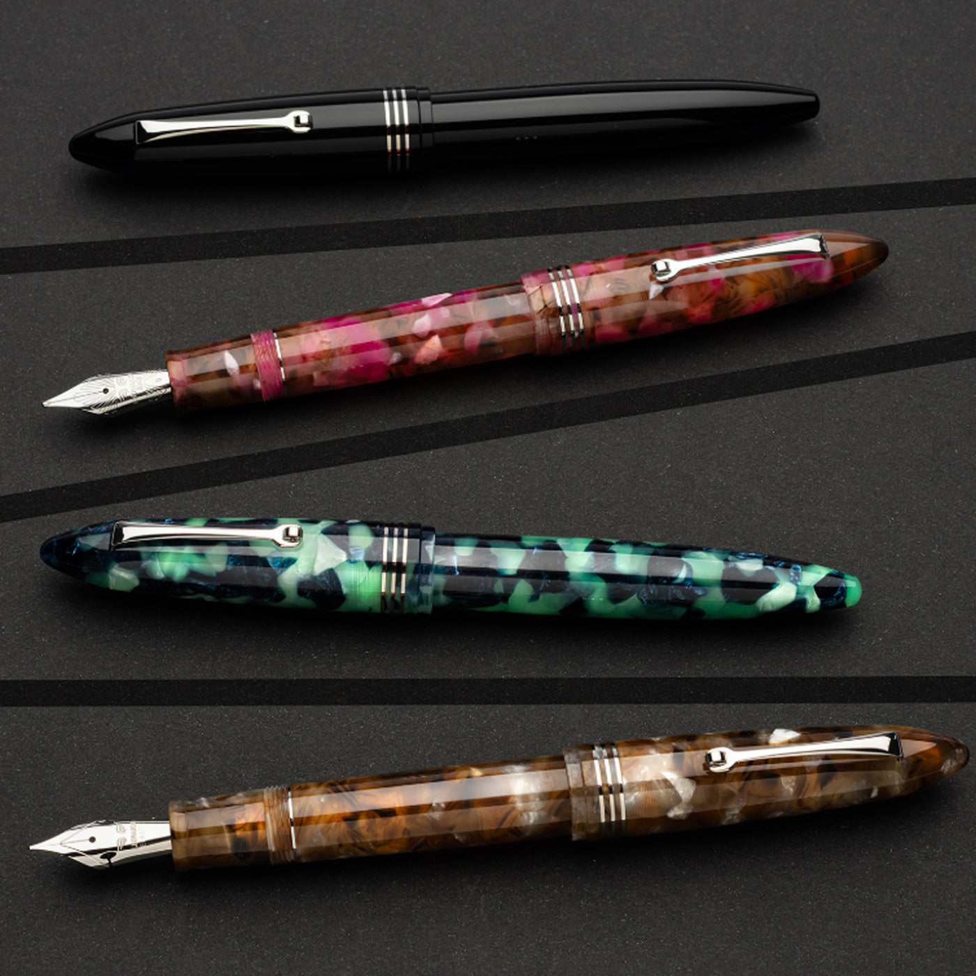 Leonardo Furore Lampone Selvatico Fountain Pen - Raspberry GT
