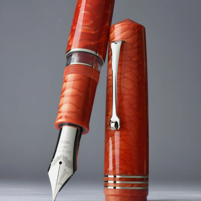 Leonardo MZ Grande 2.0 Dragon Skin No.8 Steel Nib Fountain Pen - Red CT