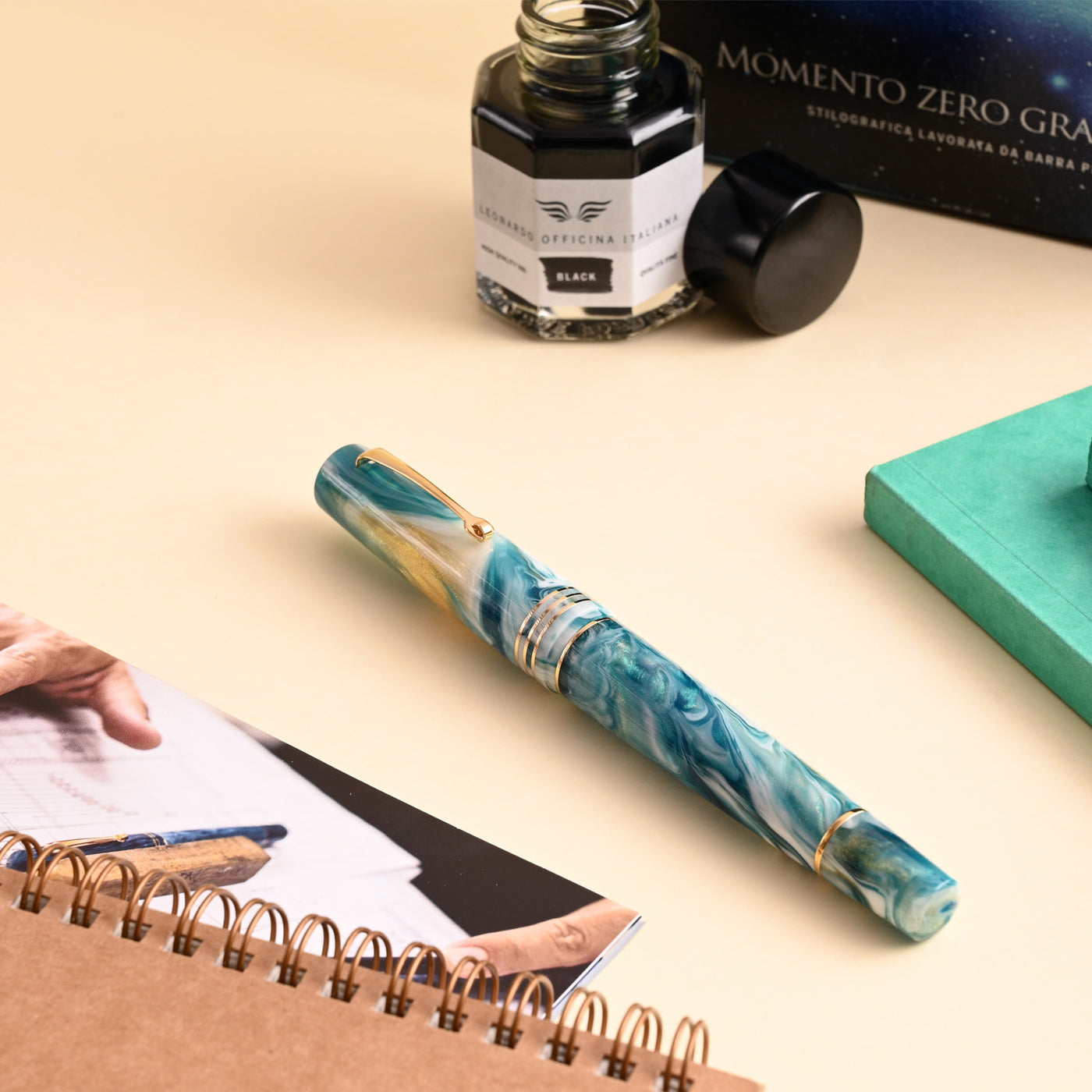 Leonardo MZ Grande 2.0 Galattica Fountain Pen - Planetary Nebula GT (Limited Edition) 13