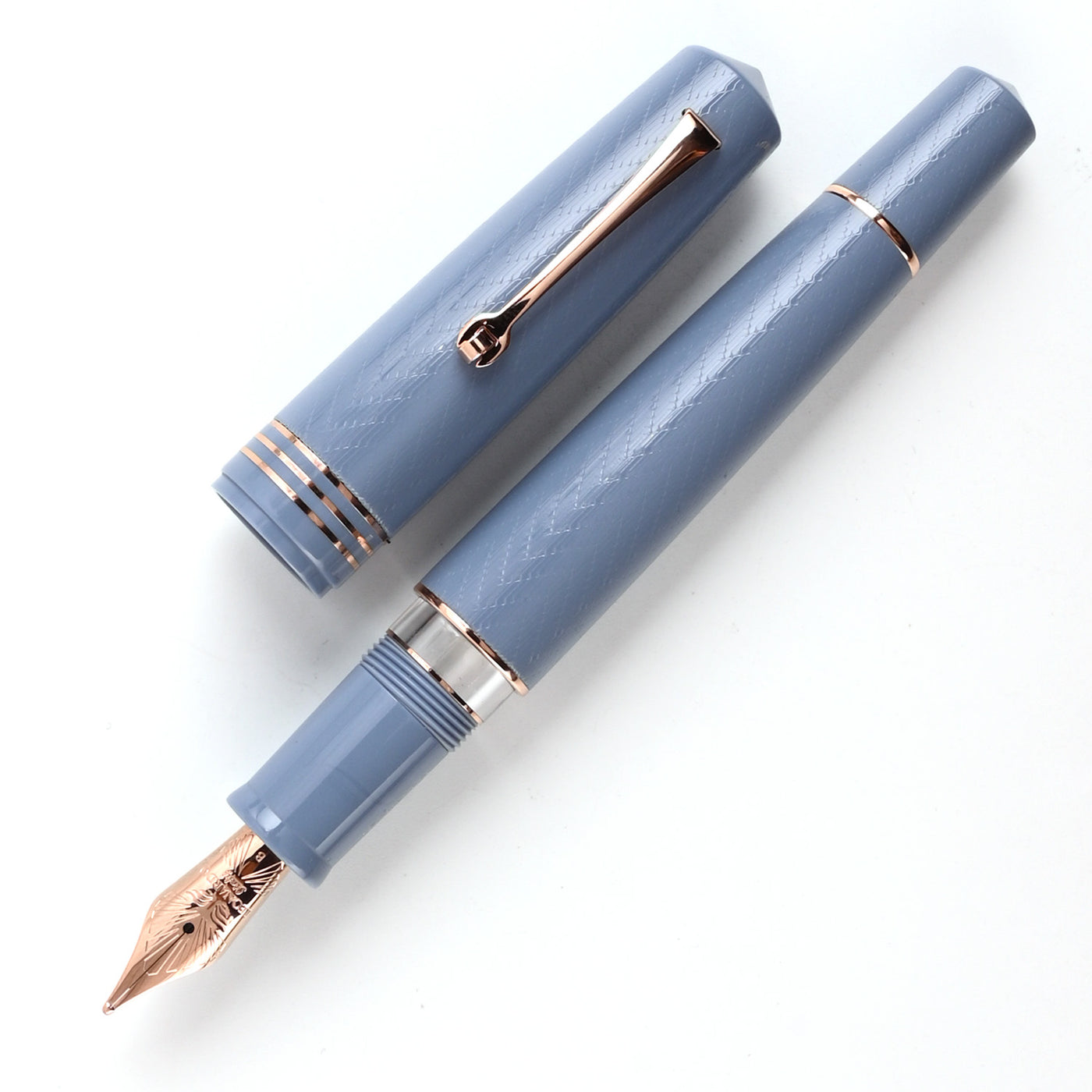 Leonardo MZ Grande 2.0 The Art of Guilloche Fountain Pen - Indigo RGT 2