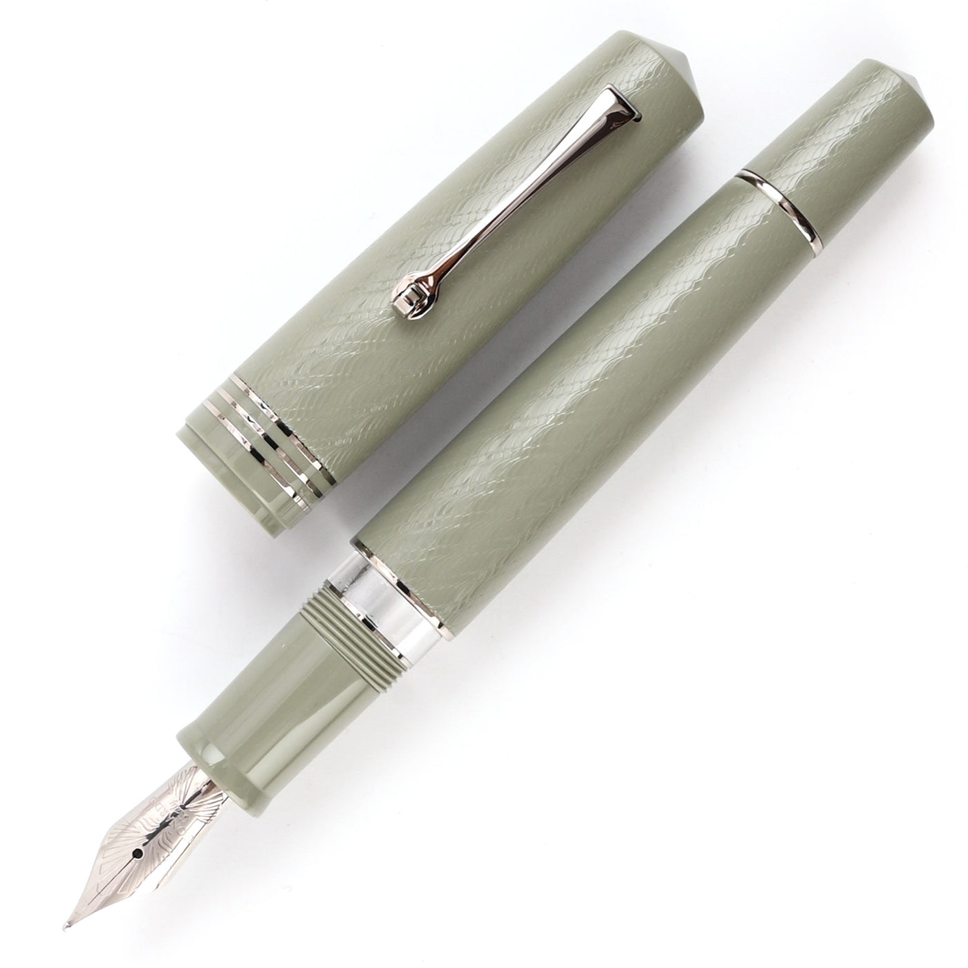 Leonardo MZ Grande 2.0 The Art of Guilloche Fountain Pen - Verdigris CT 2