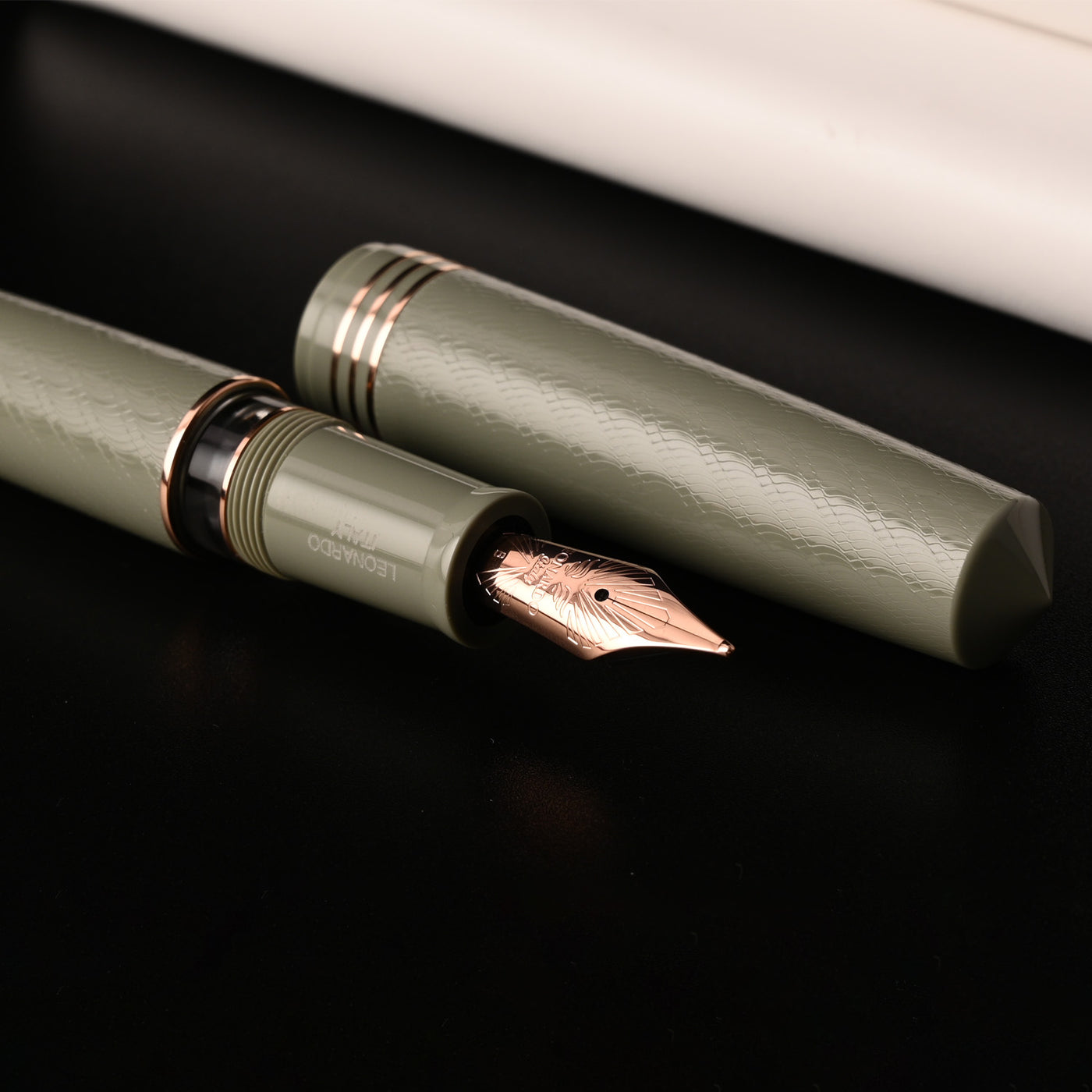 Leonardo MZ Grande 2.0 The Art of Guilloche Fountain Pen - Verdigris RGT 11