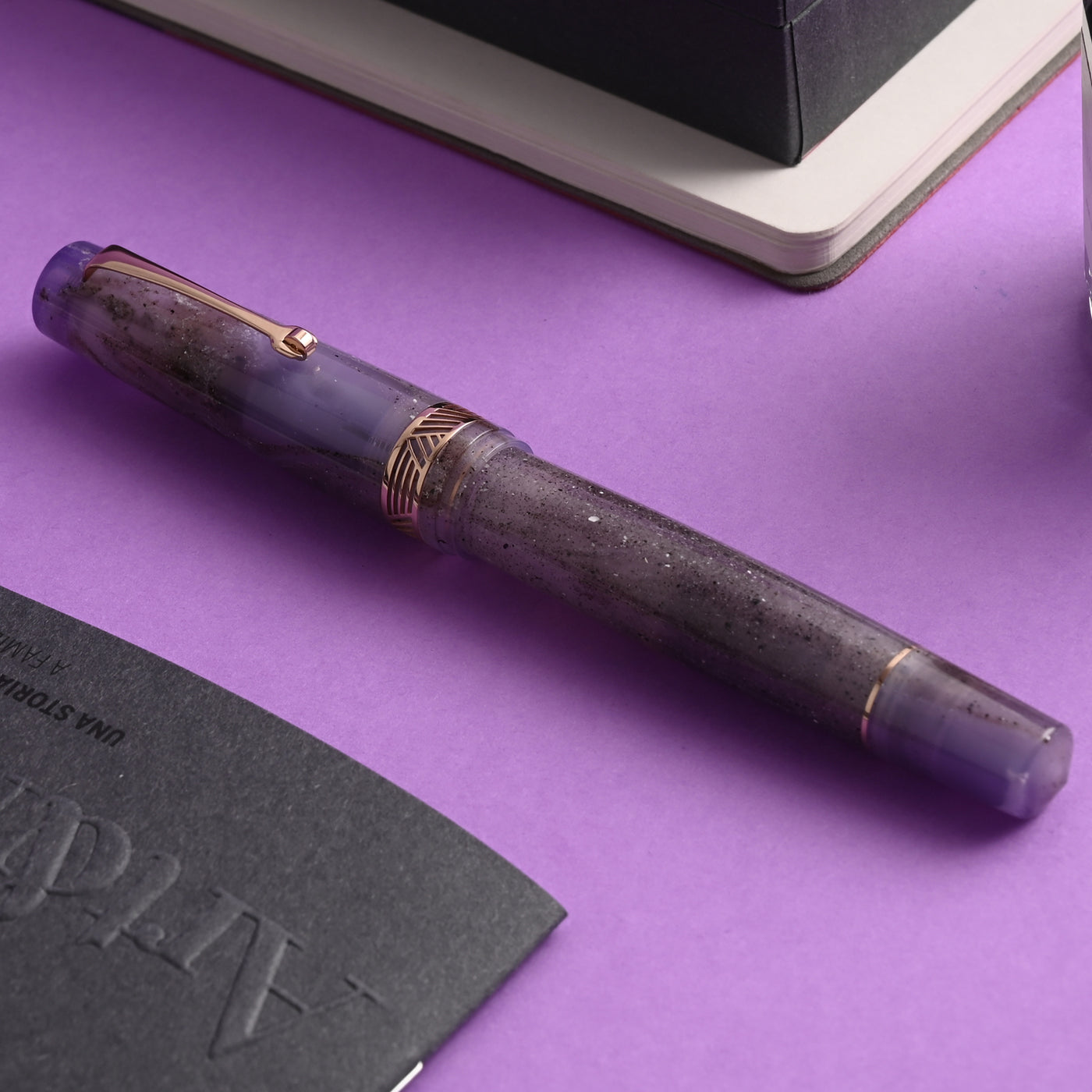 Leonardo Magico Fountain Pen - Amethyst RGT 14