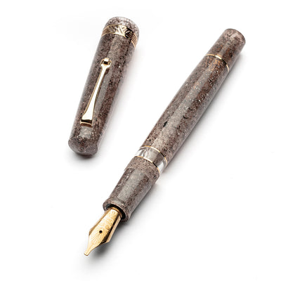 Leonardo Magico Fountain Pen - Sea Sand GT 1