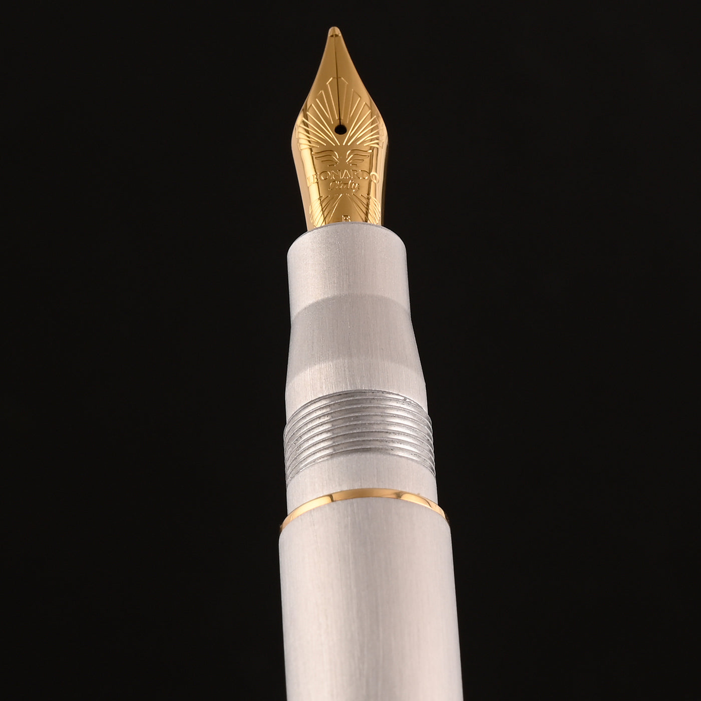 Leonardo Momento Zero Fountain Pen - Aluminia GT (Limited Edition) 11