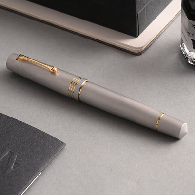 Leonardo Momento Zero Fountain Pen - Aluminia GT (Limited Edition) 13