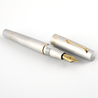 Leonardo Momento Zero Fountain Pen - Aluminia GT (Limited Edition) 3