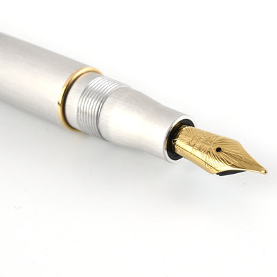 Leonardo Momento Zero Fountain Pen - Aluminia GT (Limited Edition) 4