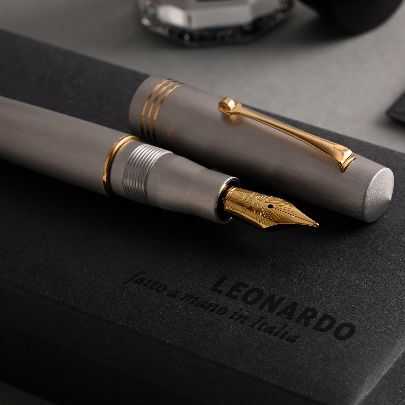 Leonardo Momento Zero Fountain Pen - Aluminia GT (Limited Edition) 9