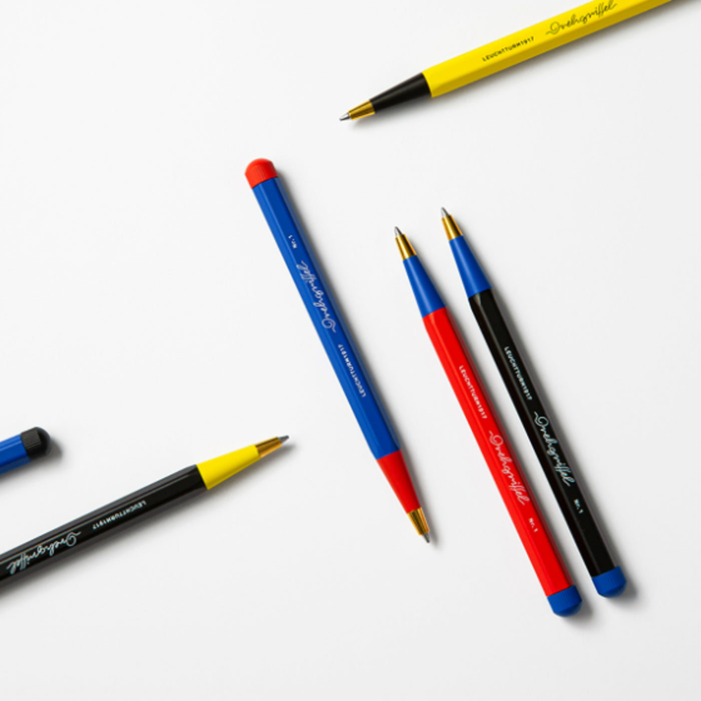 Leuchtturm1917 Drehgriffel Nr. 1 Bauhaus Edition Ball Pen - Red/Royal Blue (Special Edition)