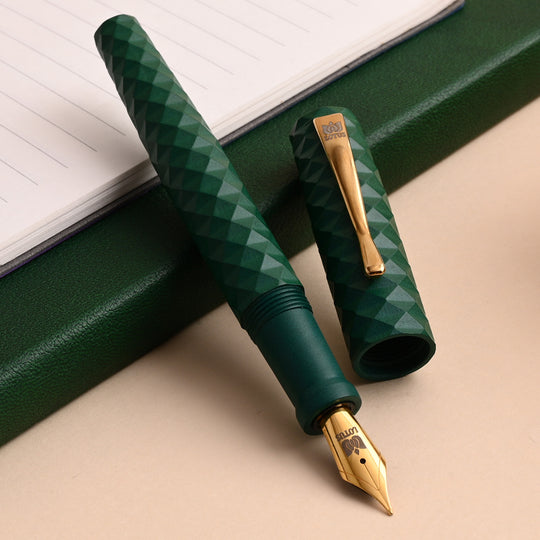 Lotus Palmae Ebonite Fountain Pen - Deep Green GT