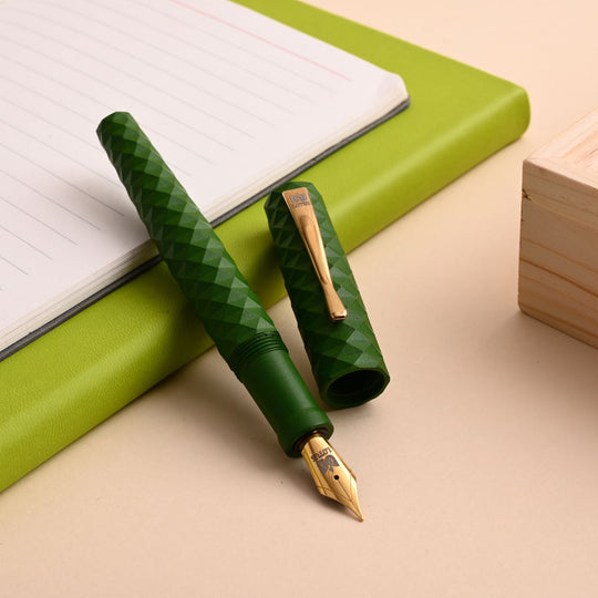 Lotus Palmae Ebonite Fountain Pen - Green GT