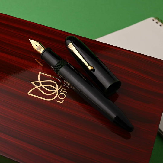 Lotus Shikhar Tamenuri Fountain Pen - Green GT