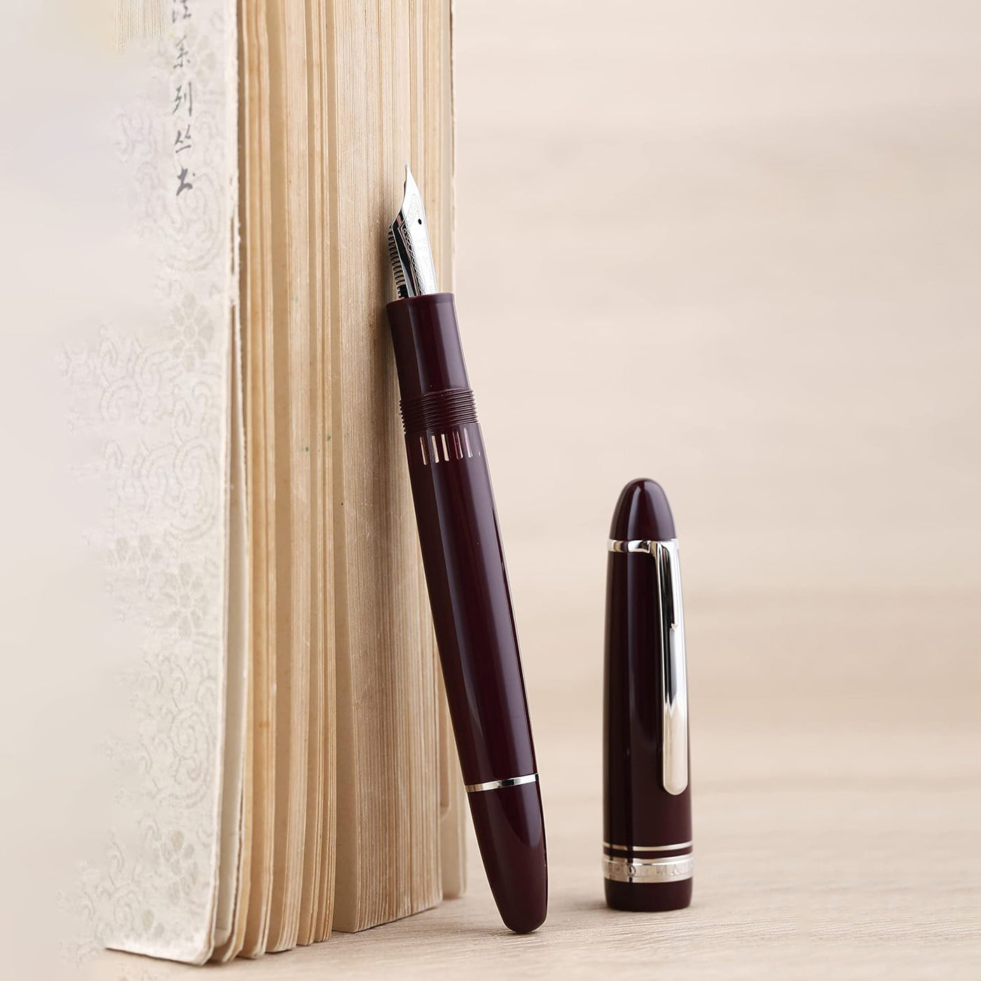 Majohn P136 Fountain Pen - Deep Burgundy CT 4