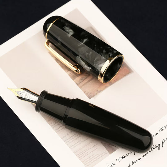 Majohn (Moonman) Q1 Fountain Pen - Black GT