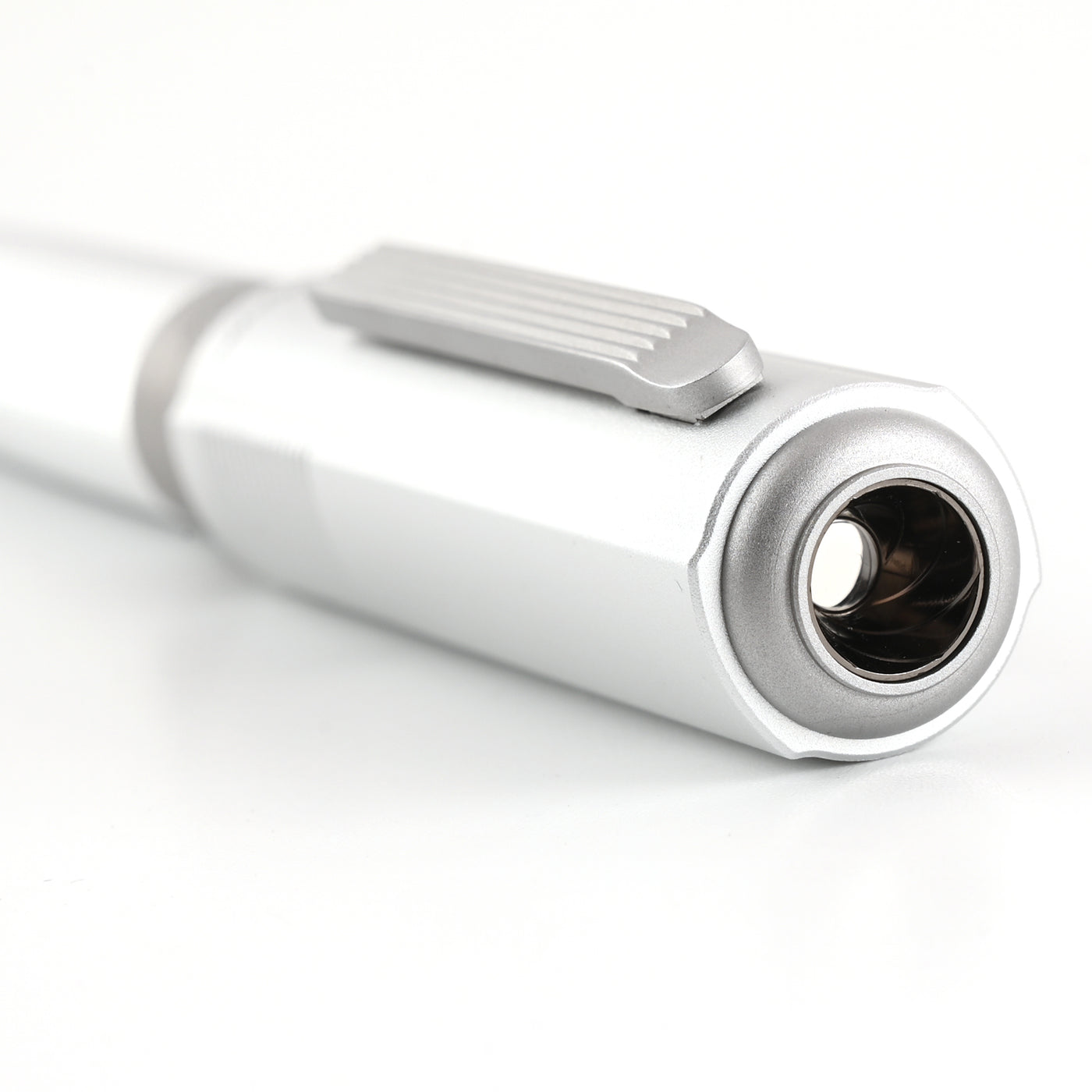 Montegrappa 007 Silver Limited Edition Fountain Pen 5