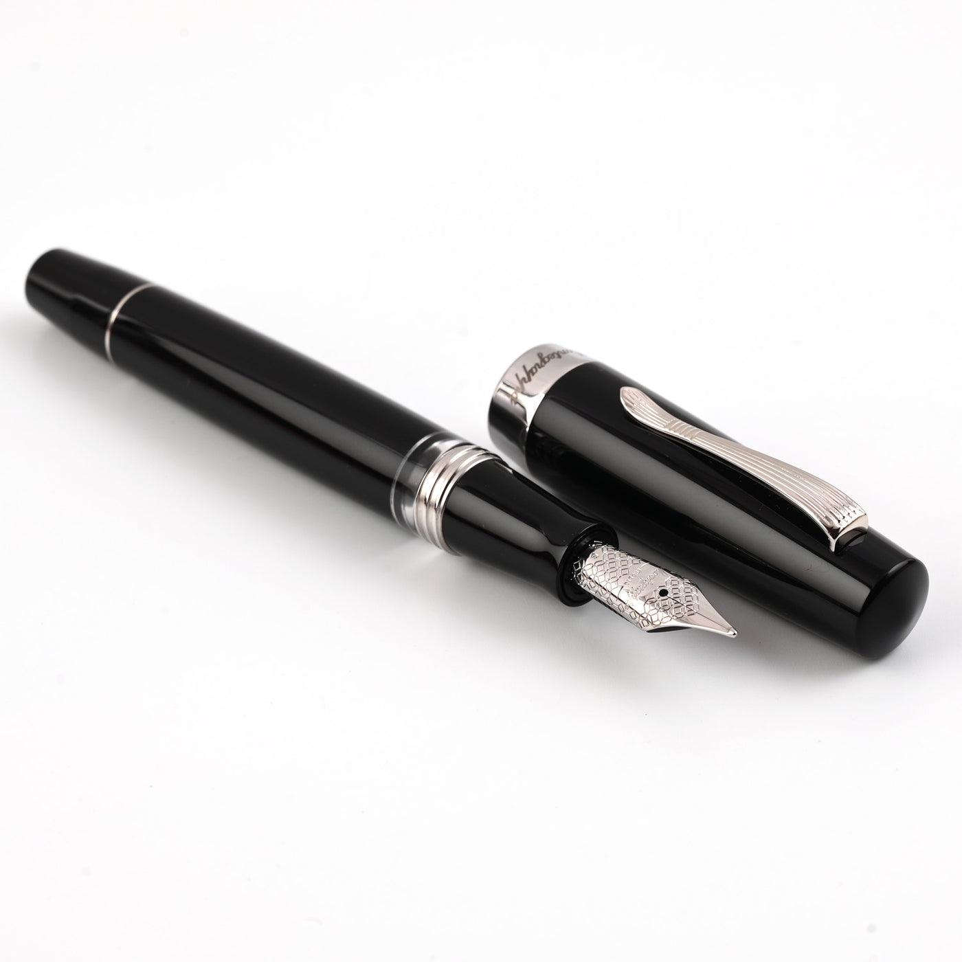 Montegrappa Elmo 02 Plus 14K Gold Fountain Pen - Night