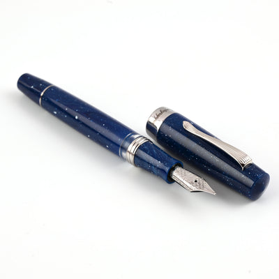 Montegrappa Elmo 02 Plus 14K Gold Fountain Pen - Interstellar 2