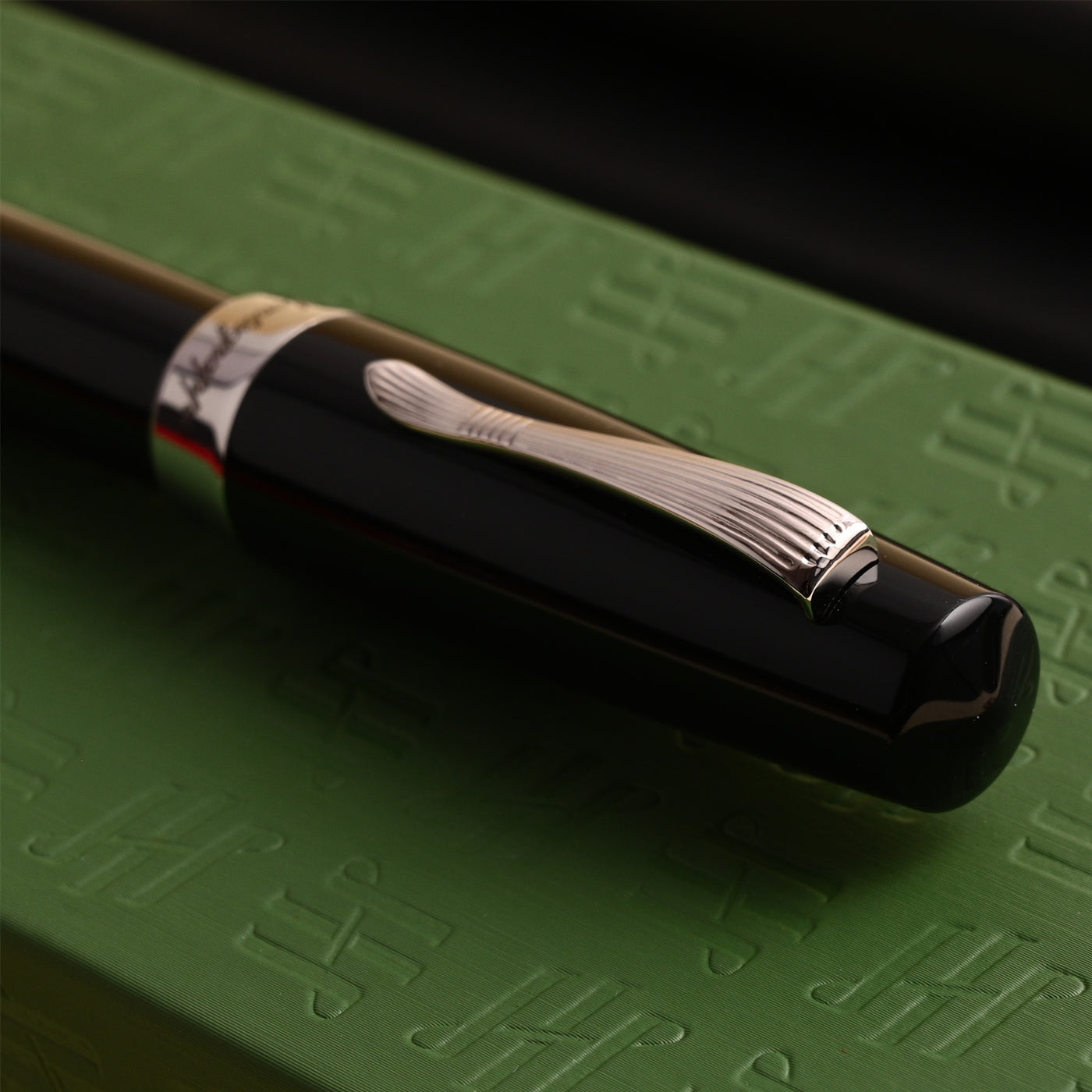 Montegrappa Elmo 02 Plus Fountain Pen - Night 9