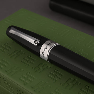 Montegrappa Magnifica Fountain Pen - Matte Black CT