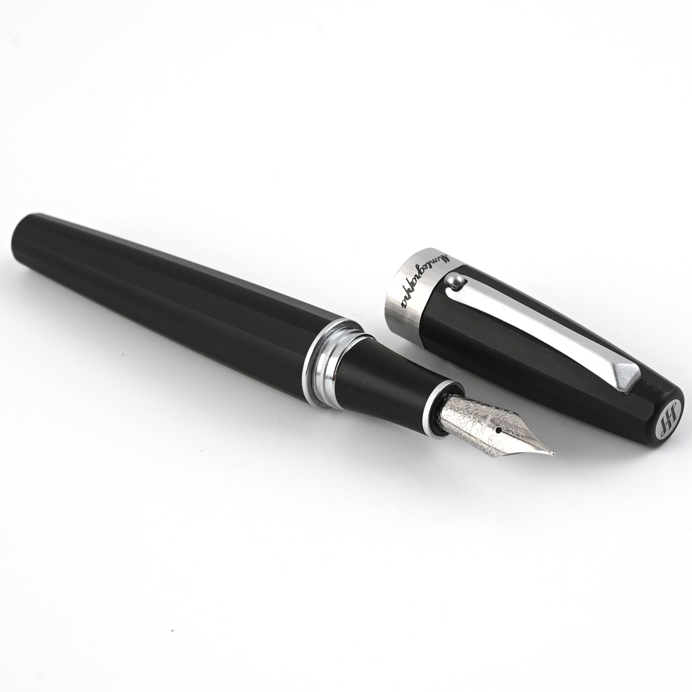 Montegrappa Magnifica Fountain Pen - Matte Black CT