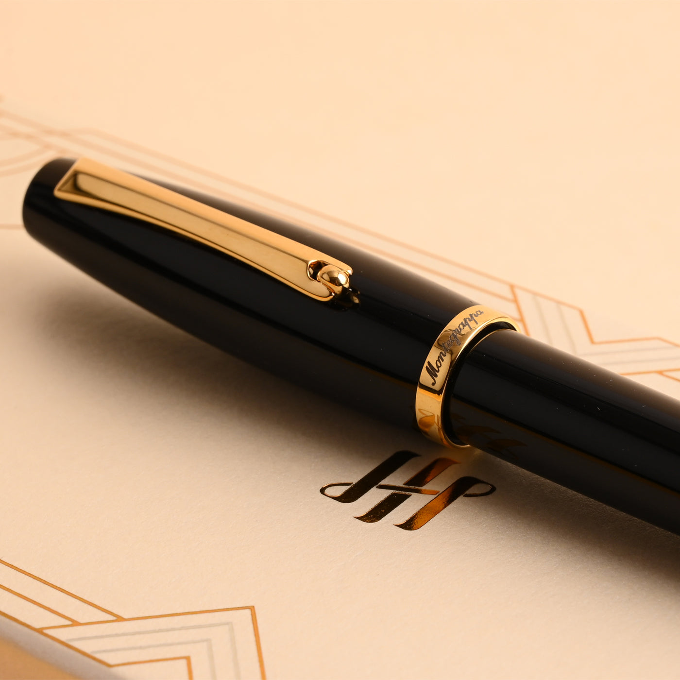 Montegrappa Manager Fountain Pen - Black GT 14