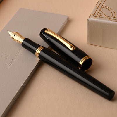 Montegrappa Manager Fountain Pen - Black GT 9