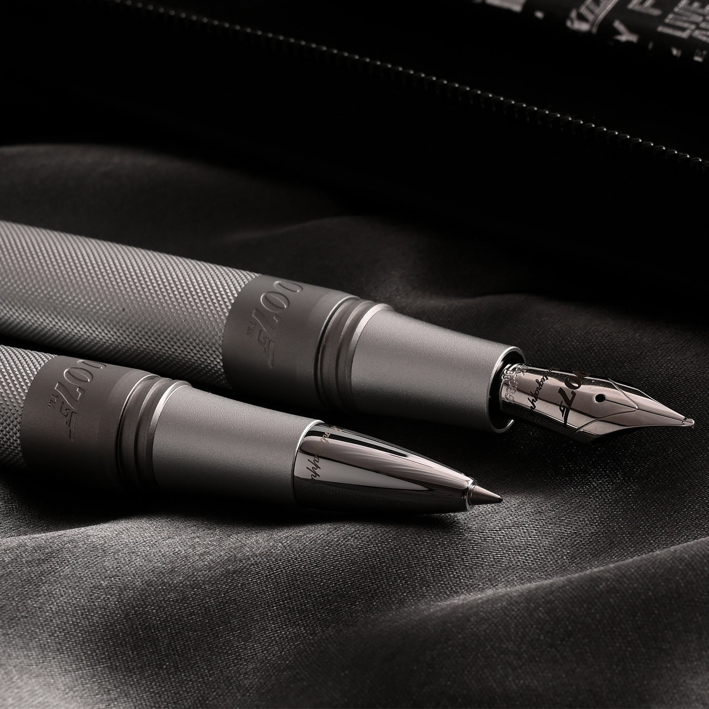 Montegrappa 007 Silver Limited Edition Fountain Pen 17