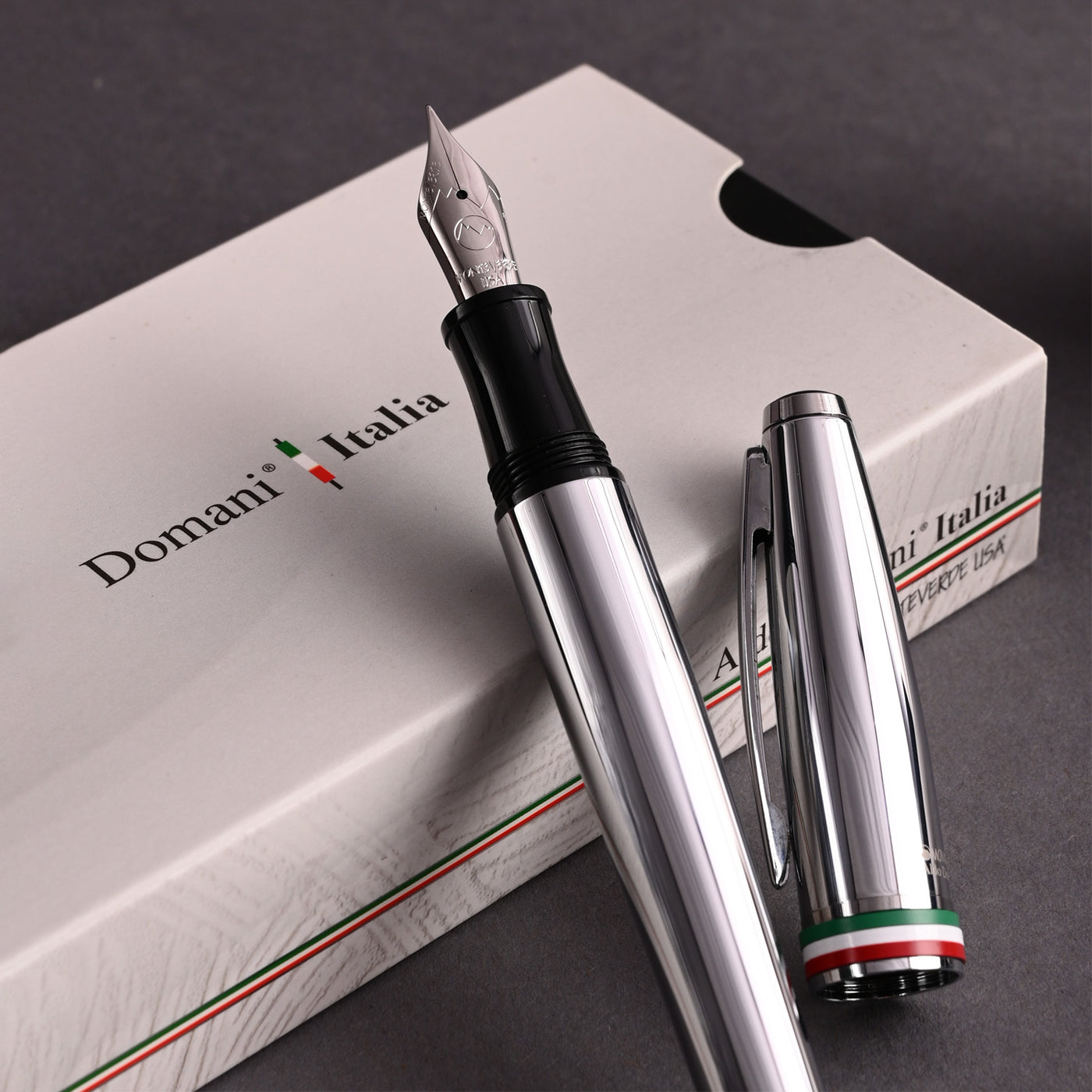 Monteverde Aldo Domani Italia Fountain Pen - Mirror Chrome CT 8