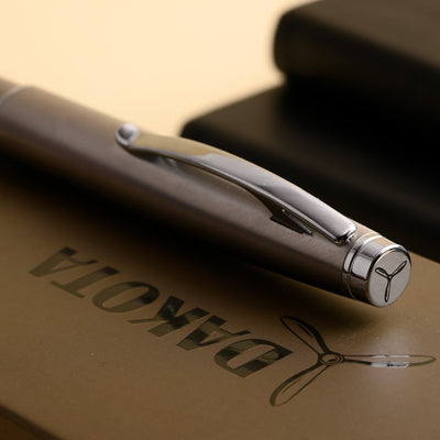 Monteverde Dakota Fountain Pen - Stainless Steel CT