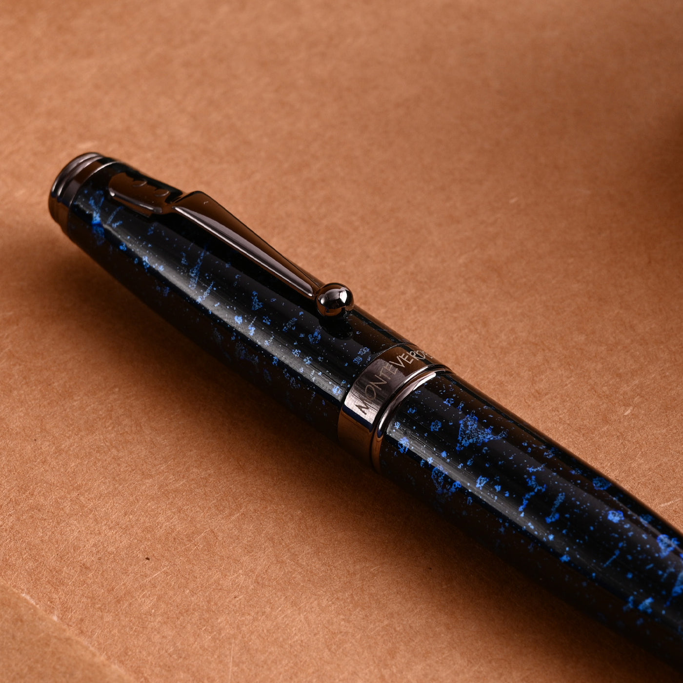 Monteverde Invincia Vega Fountain Pen - Starlight Blue 11