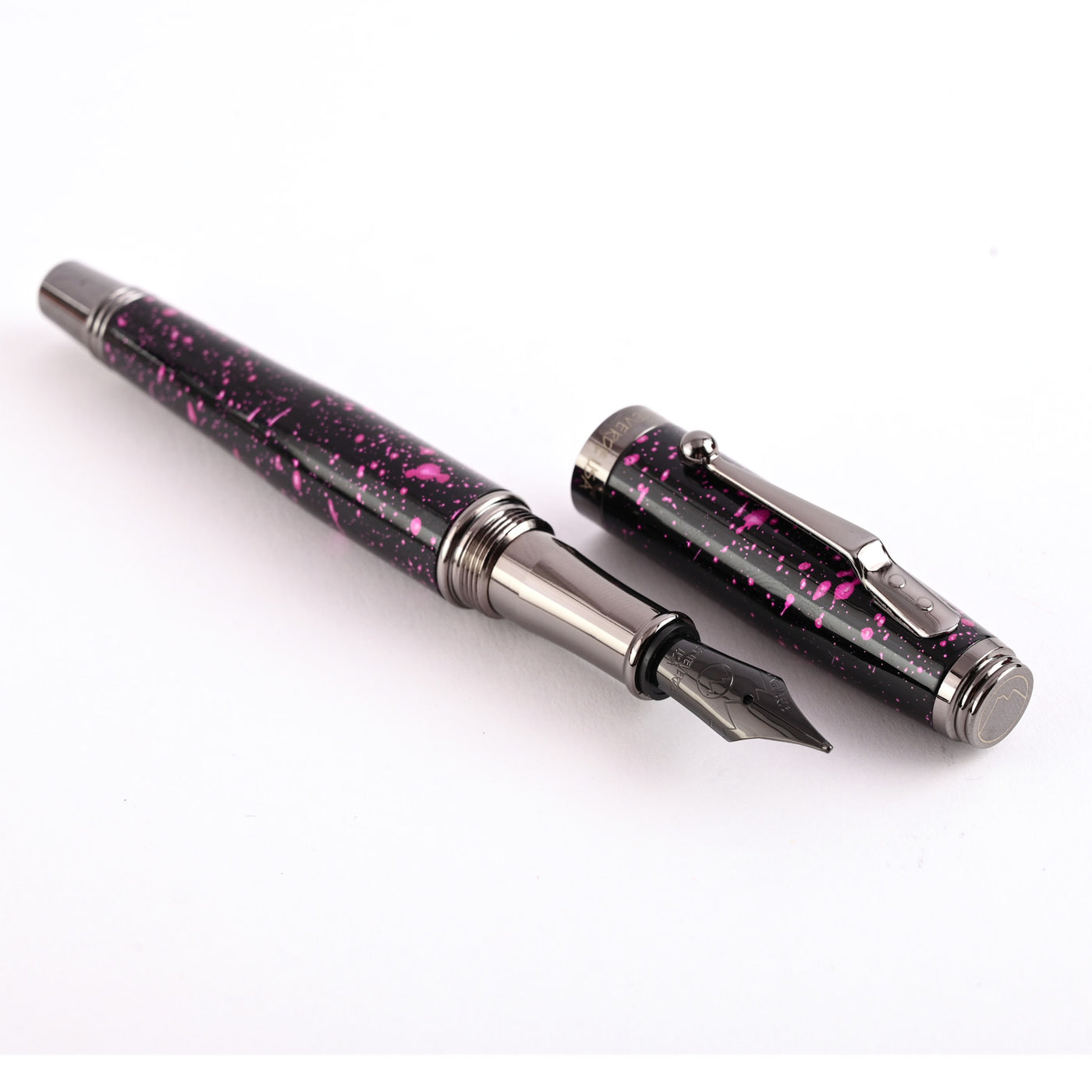 Monteverde Invincia Vega Fountain Pen - Starlight Purple 2