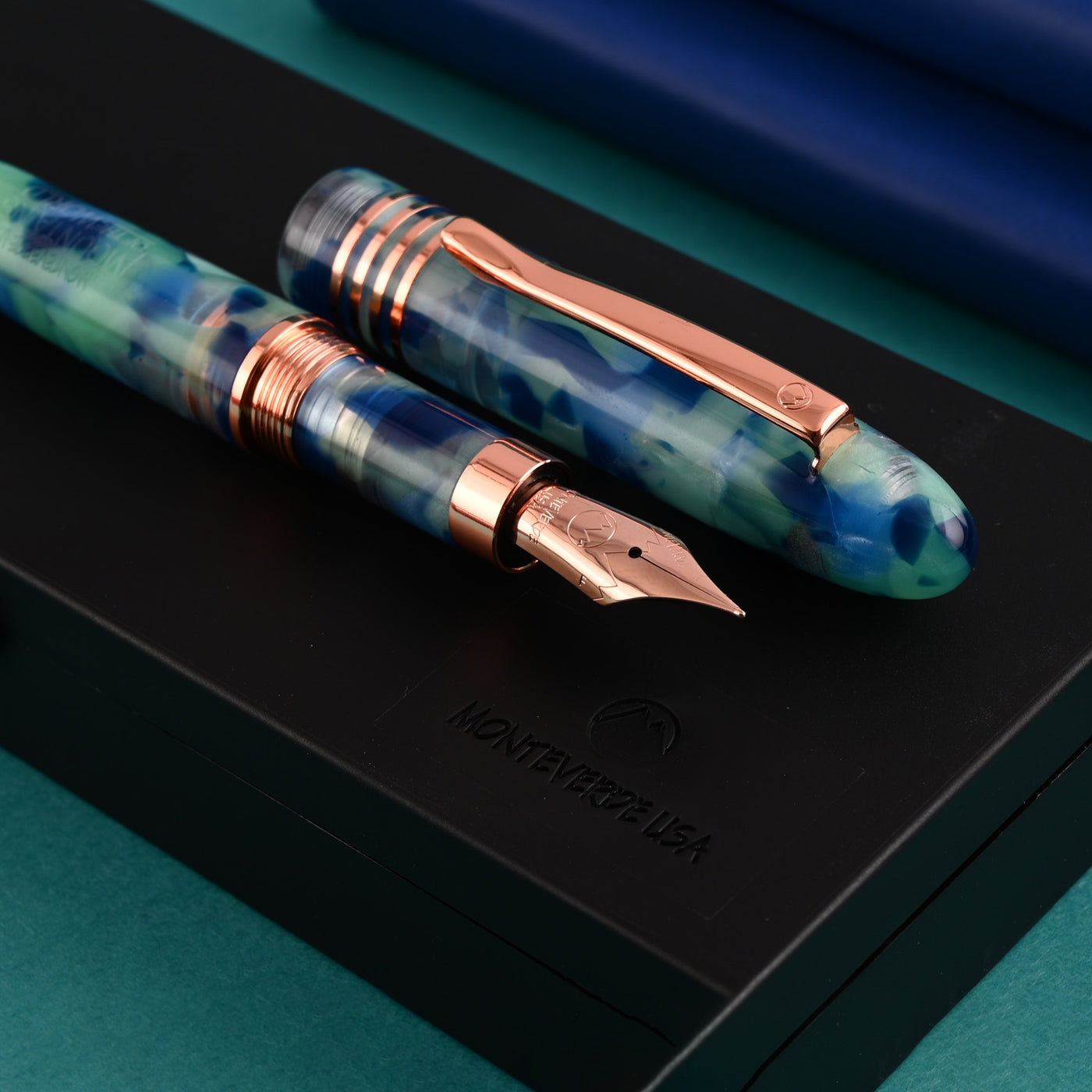 Monteverde Mountains of the World Fountain Pen - Blue RGT 9