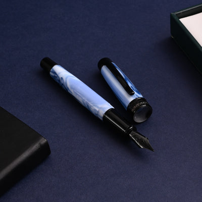 Monteverde Prima Fountain Pen - Blue Swirl BT 8