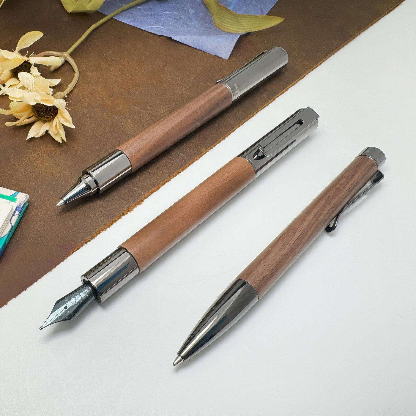 Monteverde Ritma Roller Ball Pen - Walnut