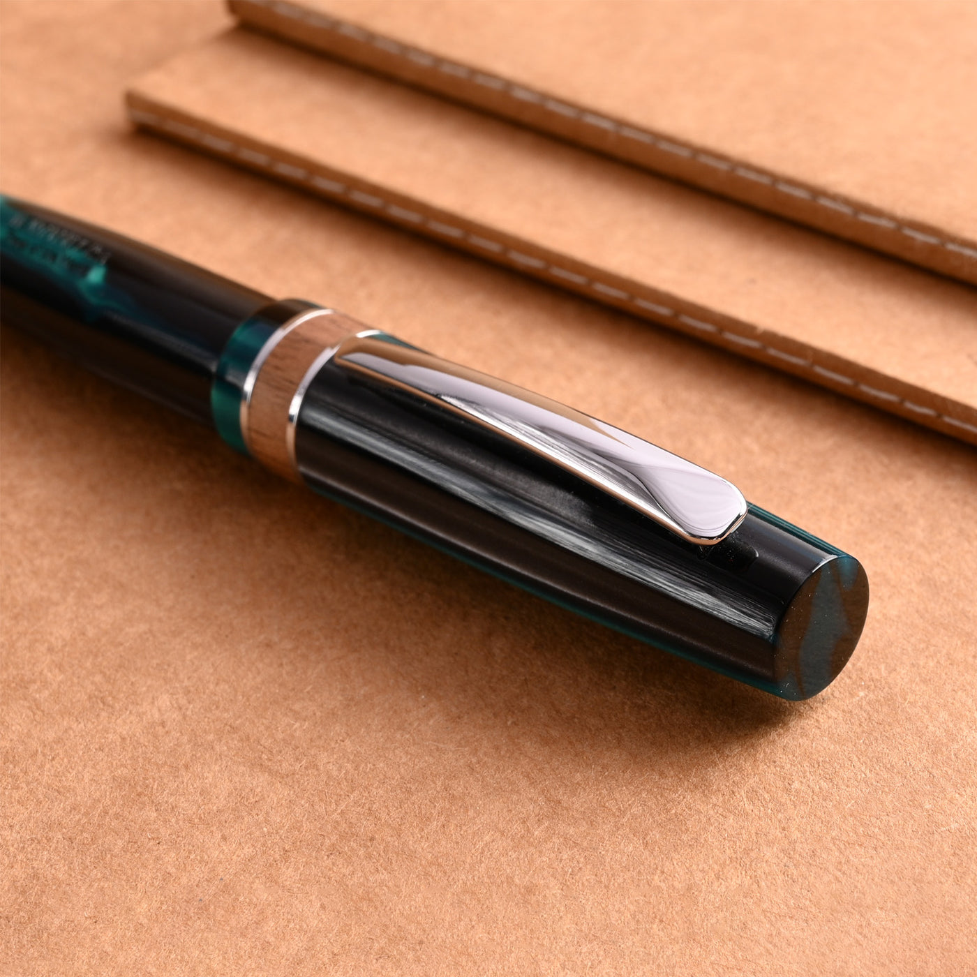 Monteverde Trees of the World Fountain Pen - Giant Sequoia CT 9