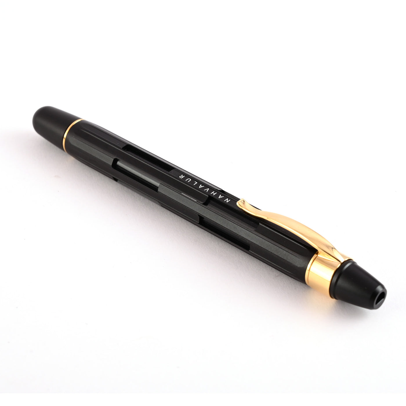 Nahvalur Eclipse Black Gold Fountain Pen 5