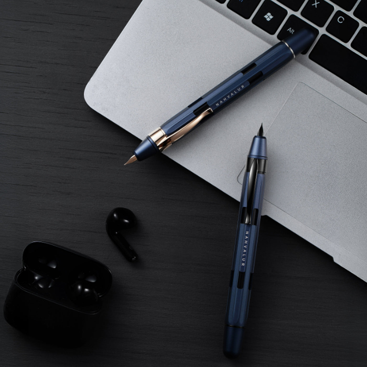 Nahvalur Eclipse Fountain Pen - Cobalt RGT