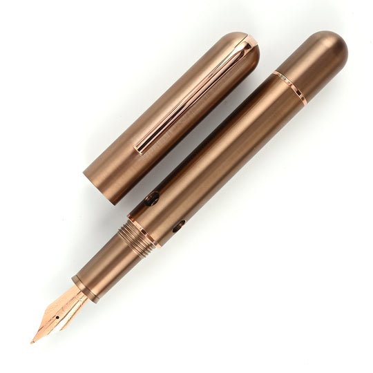 Nahvalur Nautilus Ti Toffee Fountain Pen