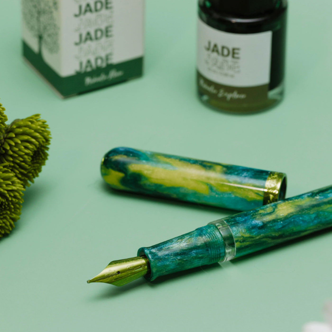 Nahvalur Voyage Fountain Pen - Spring 1