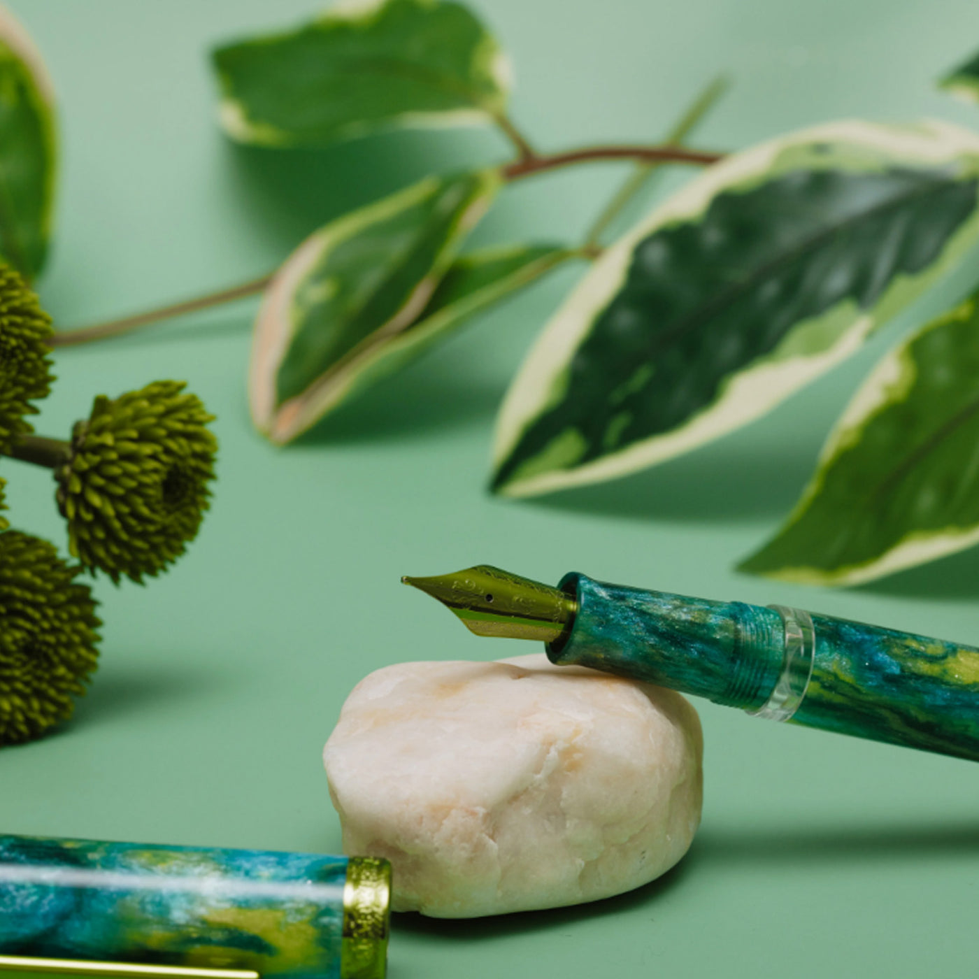 Nahvalur Voyage Fountain Pen - Spring 2